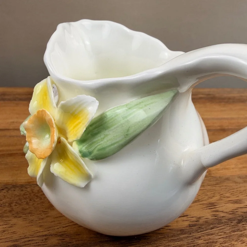 Daffodil Philippines Fine Bone China Creamer & Sugar Set 3D Floral White Yellow